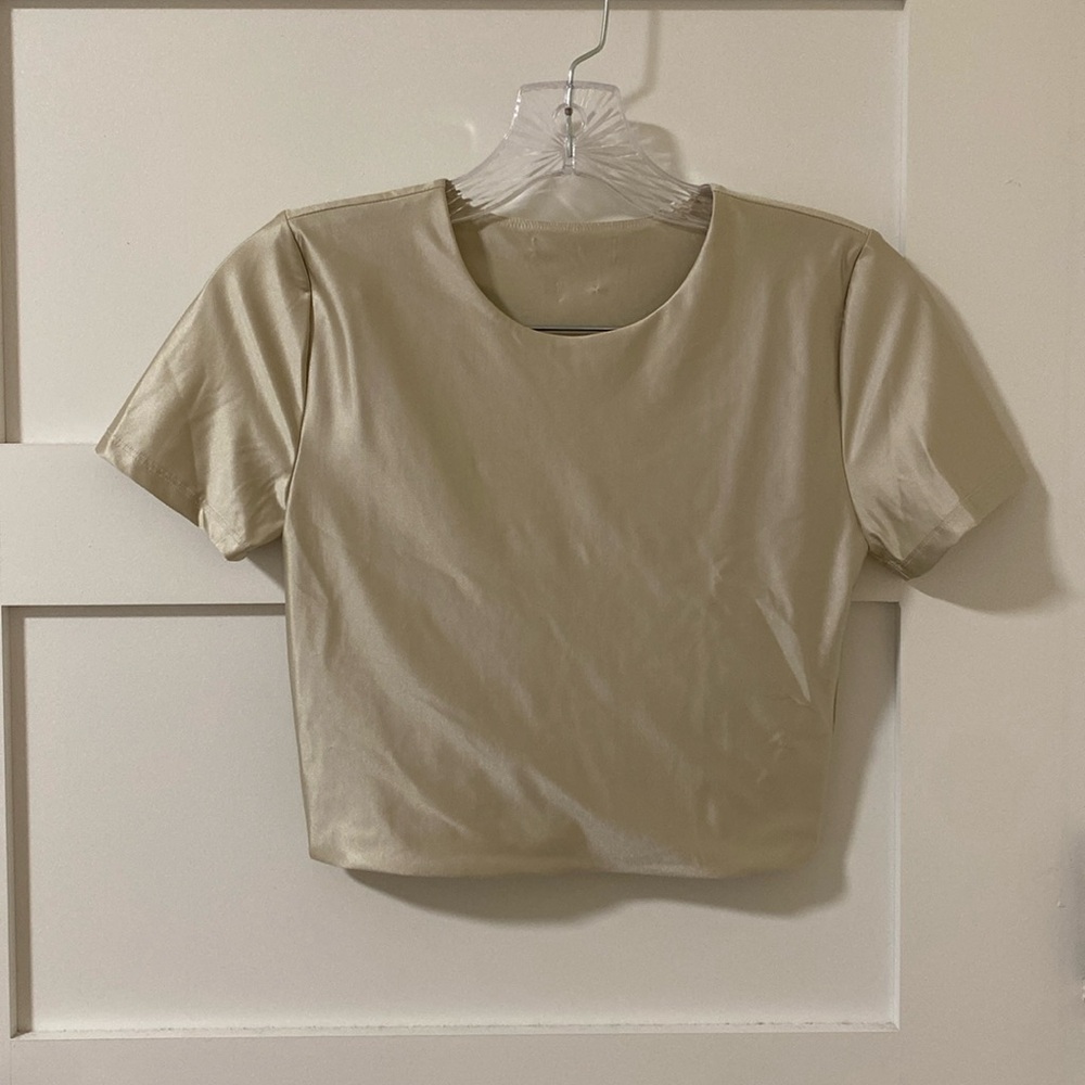 Aritzia Babaton Gold Metallic Satin Cropped Top Small